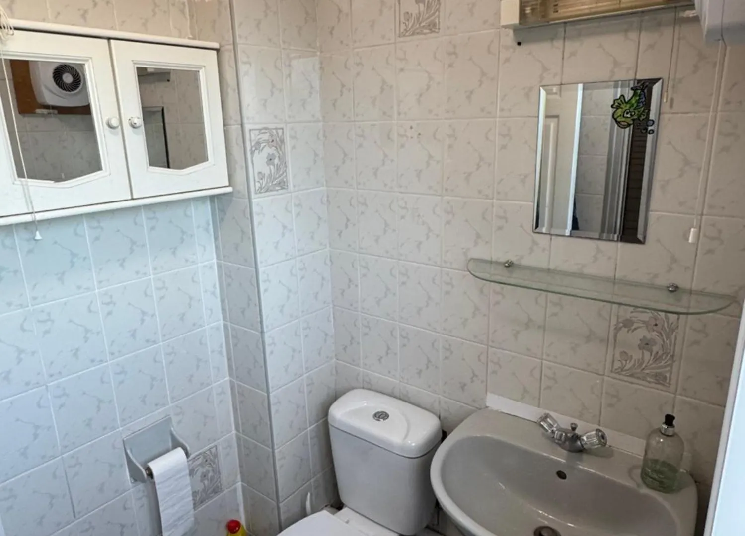 Cozy Studio Flat Near Heathrow Harmondsworth 0*,  Royaume-Uni
